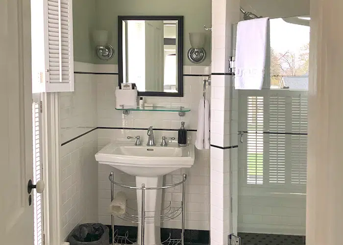 Sunset Room Bath